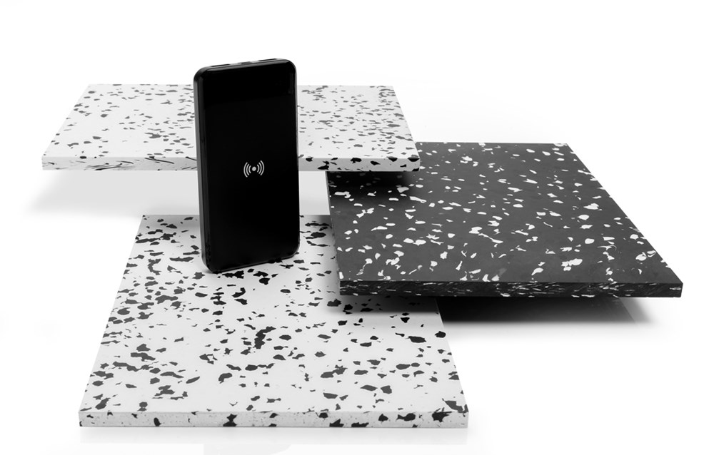 Wireless Powerbank aus RCS Standard recyceltem Kunststoff